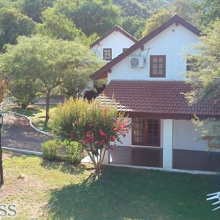 Cabanas Stein Weiss Santa Rosa de Calamuchita Exterior foto